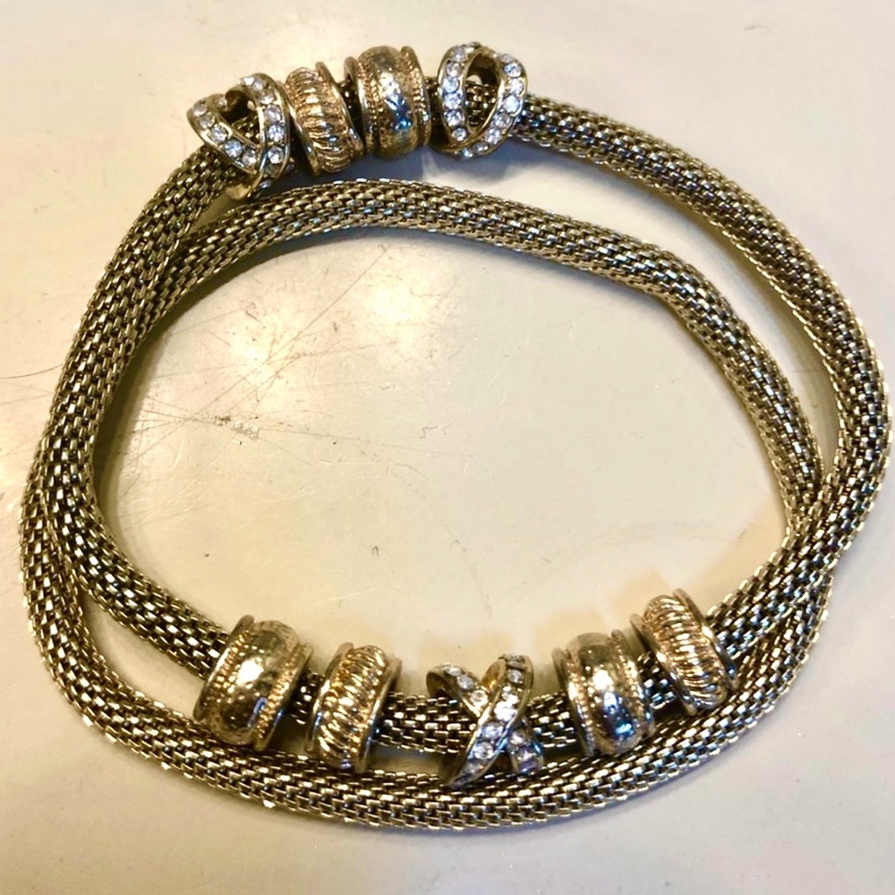 NEW Gold bracelets purchased Naples Boutique stretch fit for all wrist sizes